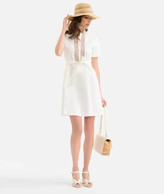 Donna Alviero Martini 1a Classe Abito A Sacchetto Con Collo Alla Coreana In Gabardina Di Cotone Stretch Gesso