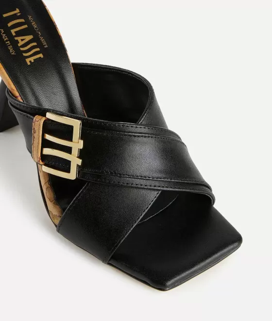Donna Alviero Martini 1a Classe Sandali In Pelle Liscia Con Dettaglio Squadrato 1C Neri